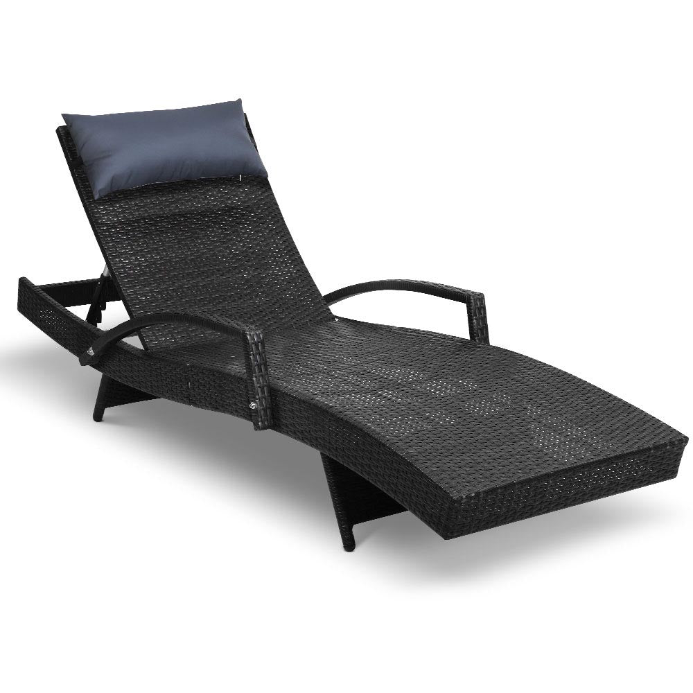 Gardeon Outdoor Sun Lounge Furniture Day Bed Wicker Pillow Sofa Set