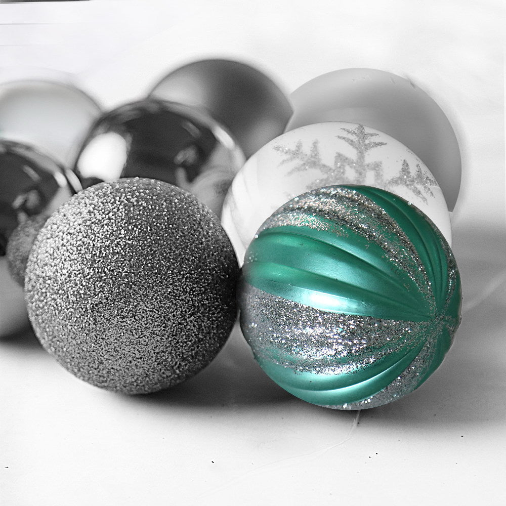Jingle Jollys 50pcs Christmas Baubles - Silver