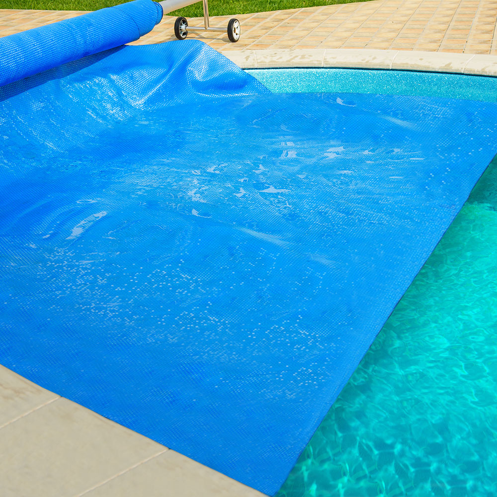 Aquabuddy 8.5 X 4.2m Solar Swimming Pool Cover - Blue